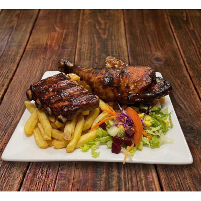 Chicken & Ribs (BBQ Sauce)